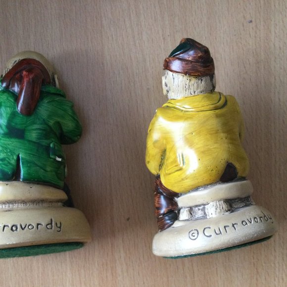 Two Irish Figurines from Curravordy Christy and Phil playing music - Picture 3 of 4